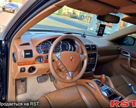 Порше Каен 2008 в Виннице на Automoto.ua Черный Порше Каен, объемом двигателя 4.8 л и пробегом 270 тыс. км за 13500 $, фото 6 на Automoto.ua