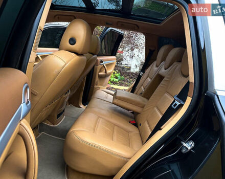 Черный Порше Каен, объемом двигателя 3.6 л и пробегом 175 тыс. км за 9777 $, фото 9 на Automoto.ua