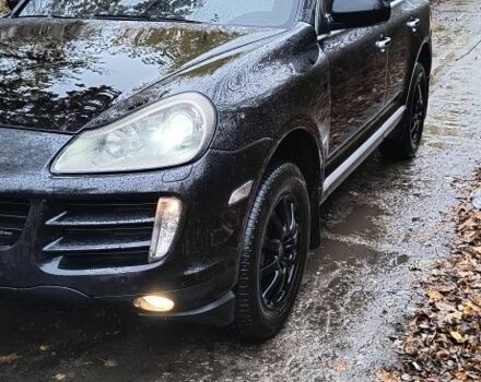 Чорний Порше Cayenne, об'ємом двигуна 3 л та пробігом 123 тис. км за 10992 $, фото 2 на Automoto.ua