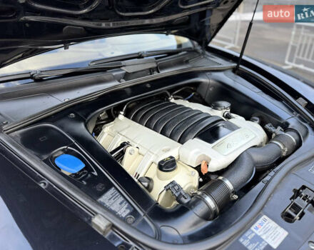 Черный Порше Каен, объемом двигателя 4.8 л и пробегом 178 тыс. км за 8900 $, фото 59 на Automoto.ua