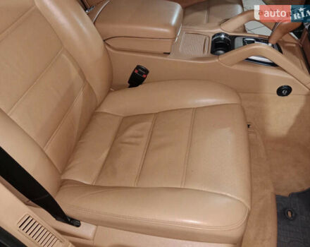 Чорний Порше Cayenne, об'ємом двигуна 3.6 л та пробігом 155 тис. км за 12500 $, фото 18 на Automoto.ua