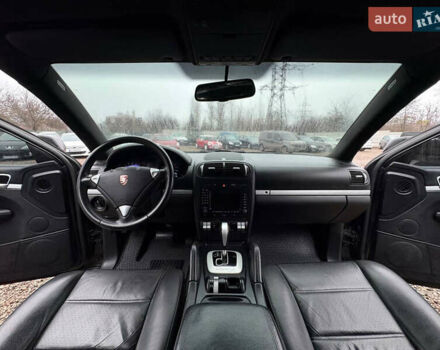 Чорний Порше Cayenne, об'ємом двигуна 3.6 л та пробігом 125 тис. км за 9600 $, фото 13 на Automoto.ua