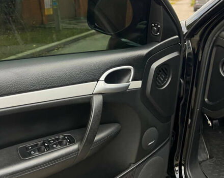 Черный Порше Каен, объемом двигателя 4.8 л и пробегом 177 тыс. км за 7999 $, фото 12 на Automoto.ua