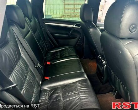 Черный Порше Каен, объемом двигателя 4.8 л и пробегом 178 тыс. км за 12700 $, фото 9 на Automoto.ua