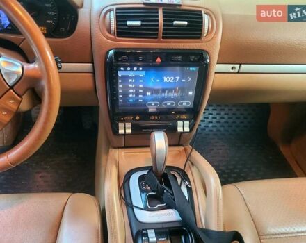 Чорний Порше Cayenne, об'ємом двигуна 3.6 л та пробігом 225 тис. км за 10900 $, фото 5 на Automoto.ua