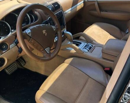 Чорний Порше Cayenne, об'ємом двигуна 4.8 л та пробігом 112 тис. км за 12399 $, фото 4 на Automoto.ua