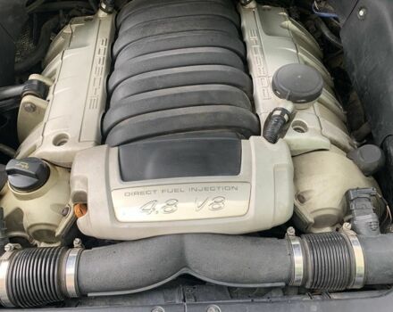 Черный Порше Каен, объемом двигателя 4.8 л и пробегом 150 тыс. км за 12500 $, фото 4 на Automoto.ua