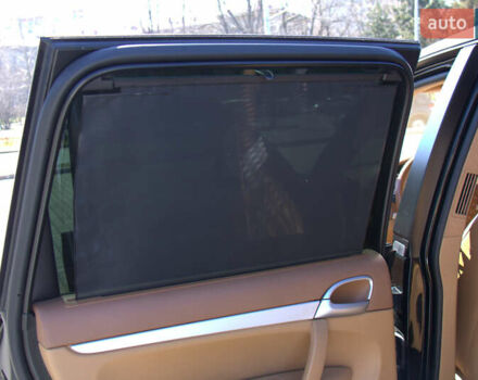 Чорний Порше Cayenne, об'ємом двигуна 4.81 л та пробігом 129 тис. км за 19999 $, фото 20 на Automoto.ua