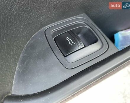 Черный Порше Каен, объемом двигателя 4.8 л и пробегом 130 тыс. км за 12900 $, фото 2 на Automoto.ua