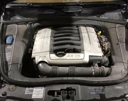 Чорний Порше Cayenne, об'ємом двигуна 3.6 л та пробігом 155 тис. км за 12500 $, фото 22 на Automoto.ua