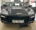 Чорний Порше Cayenne, об'ємом двигуна 4.81 л та пробігом 70 тис. км за 12900 $, фото 1 на Automoto.ua