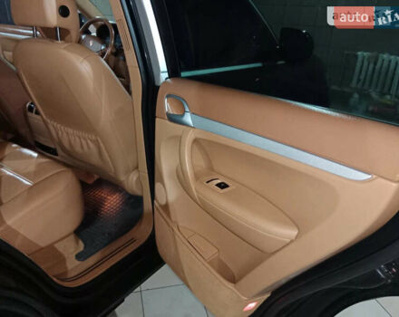 Чорний Порше Cayenne, об'ємом двигуна 3.6 л та пробігом 155 тис. км за 12500 $, фото 16 на Automoto.ua
