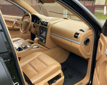 Черный Порше Каен, объемом двигателя 3.6 л и пробегом 245 тыс. км за 13500 $, фото 5 на Automoto.ua