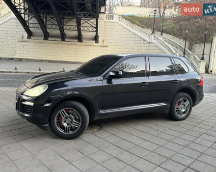 Черный Порше Каен, объемом двигателя 4.81 л и пробегом 140 тыс. км за 8000 $, фото 4 на Automoto.ua