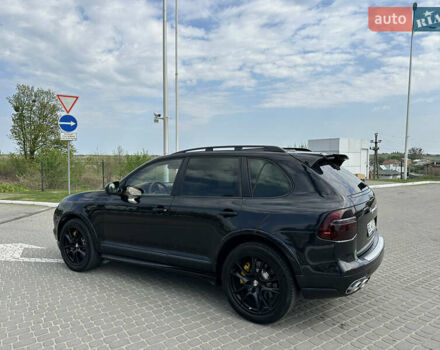 Черный Порше Каен, объемом двигателя 4.8 л и пробегом 145 тыс. км за 9300 $, фото 17 на Automoto.ua