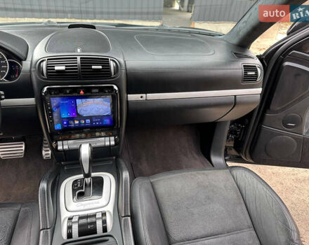 Черный Порше Каен, объемом двигателя 4.8 л и пробегом 170 тыс. км за 8999 $, фото 34 на Automoto.ua