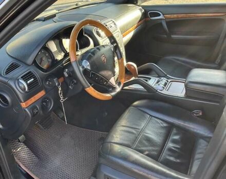 Чорний Порше Cayenne, об'ємом двигуна 2.97 л та пробігом 342 тис. км за 14900 $, фото 8 на Automoto.ua