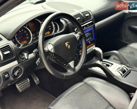 Чорний Порше Cayenne, об'ємом двигуна 4.81 л та пробігом 163 тис. км за 8999 $, фото 29 на Automoto.ua