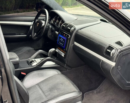 Чорний Порше Cayenne, об'ємом двигуна 4.81 л та пробігом 163 тис. км за 8999 $, фото 23 на Automoto.ua