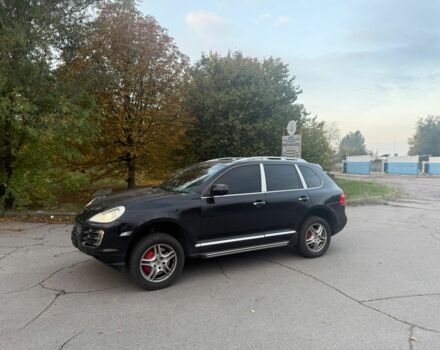 Черный Порше Каен, объемом двигателя 4.8 л и пробегом 200 тыс. км за 4500 $, фото 7 на Automoto.ua