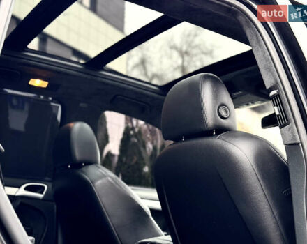 Чорний Порше Cayenne, об'ємом двигуна 4.81 л та пробігом 163 тис. км за 8999 $, фото 24 на Automoto.ua