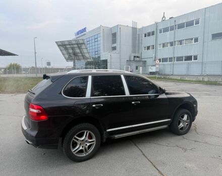 Черный Порше Каен, объемом двигателя 4.8 л и пробегом 200 тыс. км за 4500 $, фото 3 на Automoto.ua