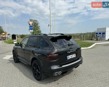 Черный Порше Каен, объемом двигателя 4.8 л и пробегом 145 тыс. км за 9300 $, фото 6 на Automoto.ua