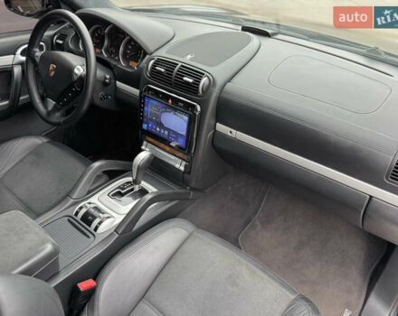 Чорний Порше Cayenne, об'ємом двигуна 4.81 л та пробігом 163 тис. км за 8999 $, фото 34 на Automoto.ua