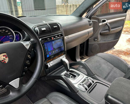 Черный Порше Каен, объемом двигателя 4.8 л и пробегом 170 тыс. км за 8999 $, фото 15 на Automoto.ua