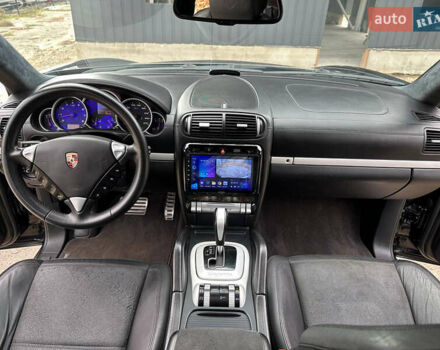 Черный Порше Каен, объемом двигателя 4.8 л и пробегом 170 тыс. км за 8999 $, фото 35 на Automoto.ua