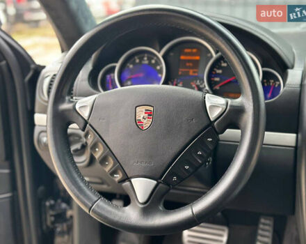 Черный Порше Каен, объемом двигателя 4.8 л и пробегом 170 тыс. км за 8999 $, фото 36 на Automoto.ua