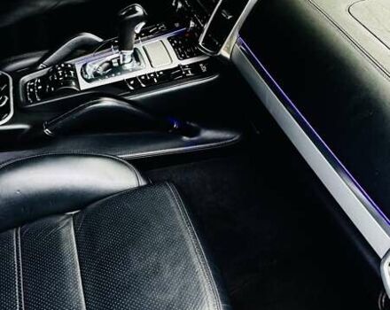 Чорний Порше Cayenne, об'ємом двигуна 4.8 л та пробігом 163 тис. км за 23800 $, фото 87 на Automoto.ua