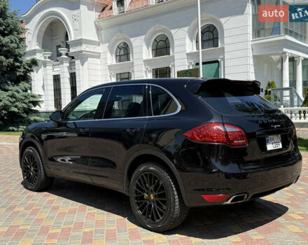 Черный Порше Каен, объемом двигателя 3.6 л и пробегом 195 тыс. км за 16500 $, фото 6 на Automoto.ua