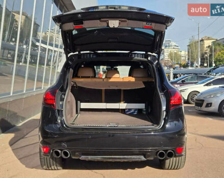 Чорний Порше Cayenne, об'ємом двигуна 4.8 л та пробігом 105 тис. км за 25900 $, фото 9 на Automoto.ua