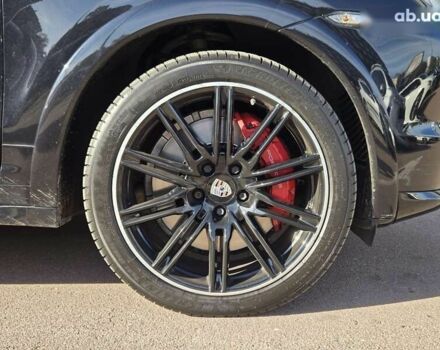 Черный Порше Каен, объемом двигателя 4.8 л и пробегом 105 тыс. км за 25900 $, фото 20 на Automoto.ua