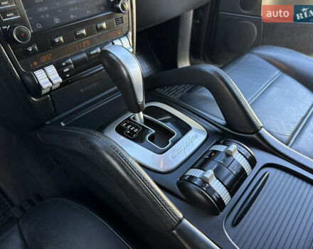 Черный Порше Каен, объемом двигателя 3 л и пробегом 173 тыс. км за 14950 $, фото 51 на Automoto.ua