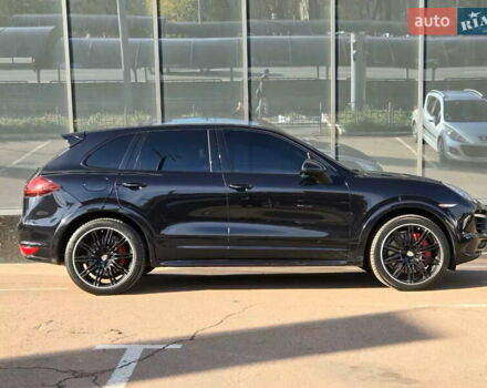 Чорний Порше Cayenne, об'ємом двигуна 4.8 л та пробігом 105 тис. км за 25900 $, фото 4 на Automoto.ua