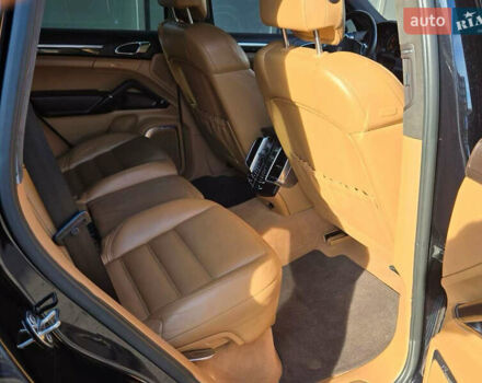 Чорний Порше Cayenne, об'ємом двигуна 4.8 л та пробігом 105 тис. км за 25900 $, фото 25 на Automoto.ua