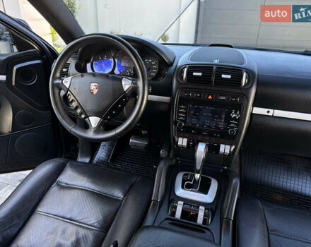Чорний Порше Cayenne, об'ємом двигуна 3 л та пробігом 173 тис. км за 15850 $, фото 64 на Automoto.ua