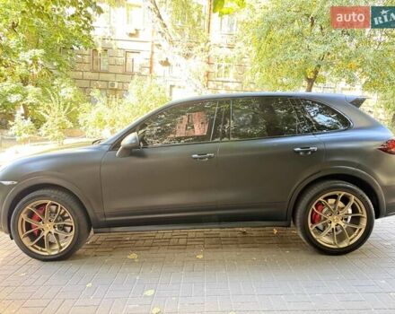 Чорний Порше Cayenne, об'ємом двигуна 4.8 л та пробігом 238 тис. км за 25555 $, фото 9 на Automoto.ua