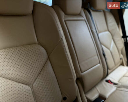 Чорний Порше Cayenne, об'ємом двигуна 4.8 л та пробігом 235 тис. км за 18999 $, фото 65 на Automoto.ua