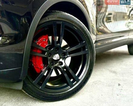 Чорний Порше Cayenne, об'ємом двигуна 4.8 л та пробігом 235 тис. км за 18999 $, фото 16 на Automoto.ua