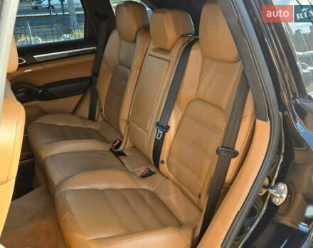 Чорний Порше Cayenne, об'ємом двигуна 4.8 л та пробігом 105 тис. км за 25900 $, фото 28 на Automoto.ua