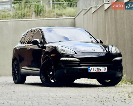 Чорний Порше Cayenne, об'ємом двигуна 4.8 л та пробігом 235 тис. км за 18999 $, фото 31 на Automoto.ua