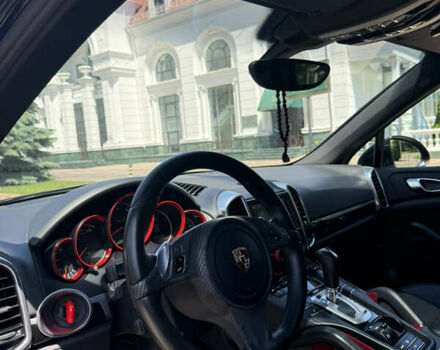 Черный Порше Каен, объемом двигателя 3.6 л и пробегом 195 тыс. км за 16500 $, фото 8 на Automoto.ua