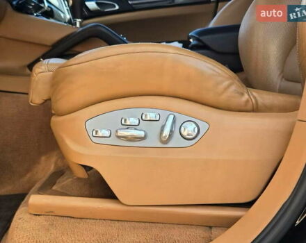 Чорний Порше Cayenne, об'ємом двигуна 4.8 л та пробігом 105 тис. км за 25900 $, фото 30 на Automoto.ua