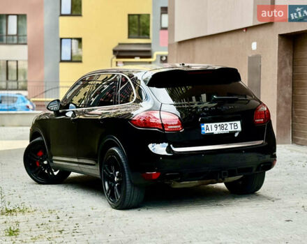 Чорний Порше Cayenne, об'ємом двигуна 4.8 л та пробігом 235 тис. км за 18999 $, фото 38 на Automoto.ua