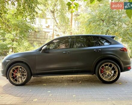 Чорний Порше Cayenne, об'ємом двигуна 4.8 л та пробігом 238 тис. км за 25555 $, фото 12 на Automoto.ua
