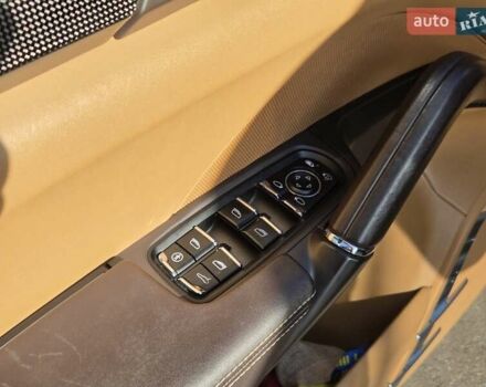 Порше Каен 2010 в Киеве на Automoto.ua Черный Порше Каен, объемом двигателя 4.8 л и пробегом 105 тыс. км за 26900 $, фото 17 на Automoto.ua