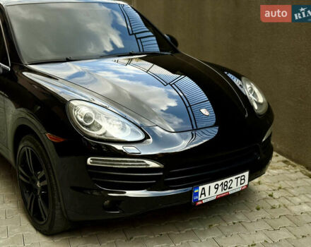 Чорний Порше Cayenne, об'ємом двигуна 4.8 л та пробігом 235 тис. км за 18999 $, фото 25 на Automoto.ua